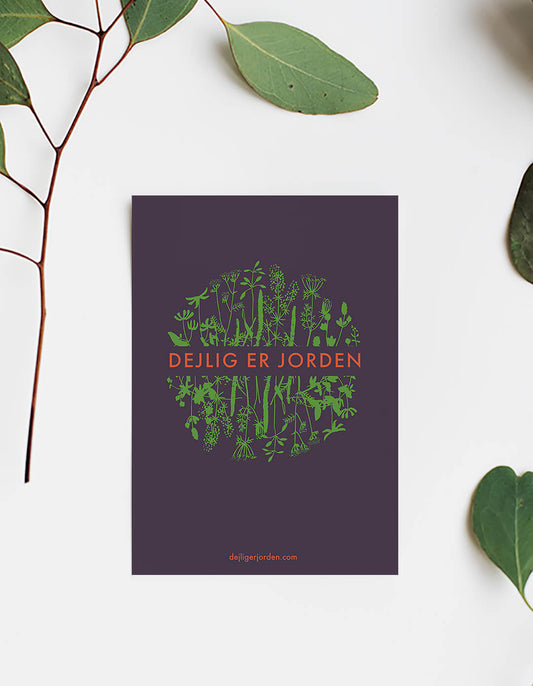 "Dejlig er Jorden" plakat med lysegrønt og rødt logo på lila baggrund.